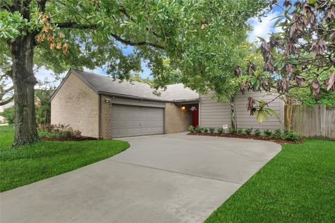Photo of 2239 Kinbrook Drive, Houston, TX 77077 (MLS # 39064607)
