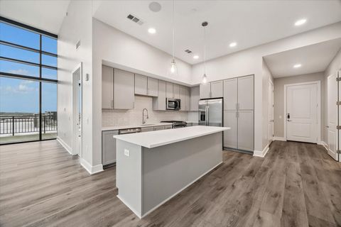 Photo of 9757 Katy Freeway FWY #2014, Houston, TX 77024 (MLS # 79572760)