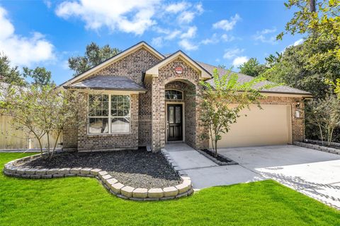 Photo of 12635 Lakeshore Drive, Montgomery, TX 77356 (MLS # 51604539)