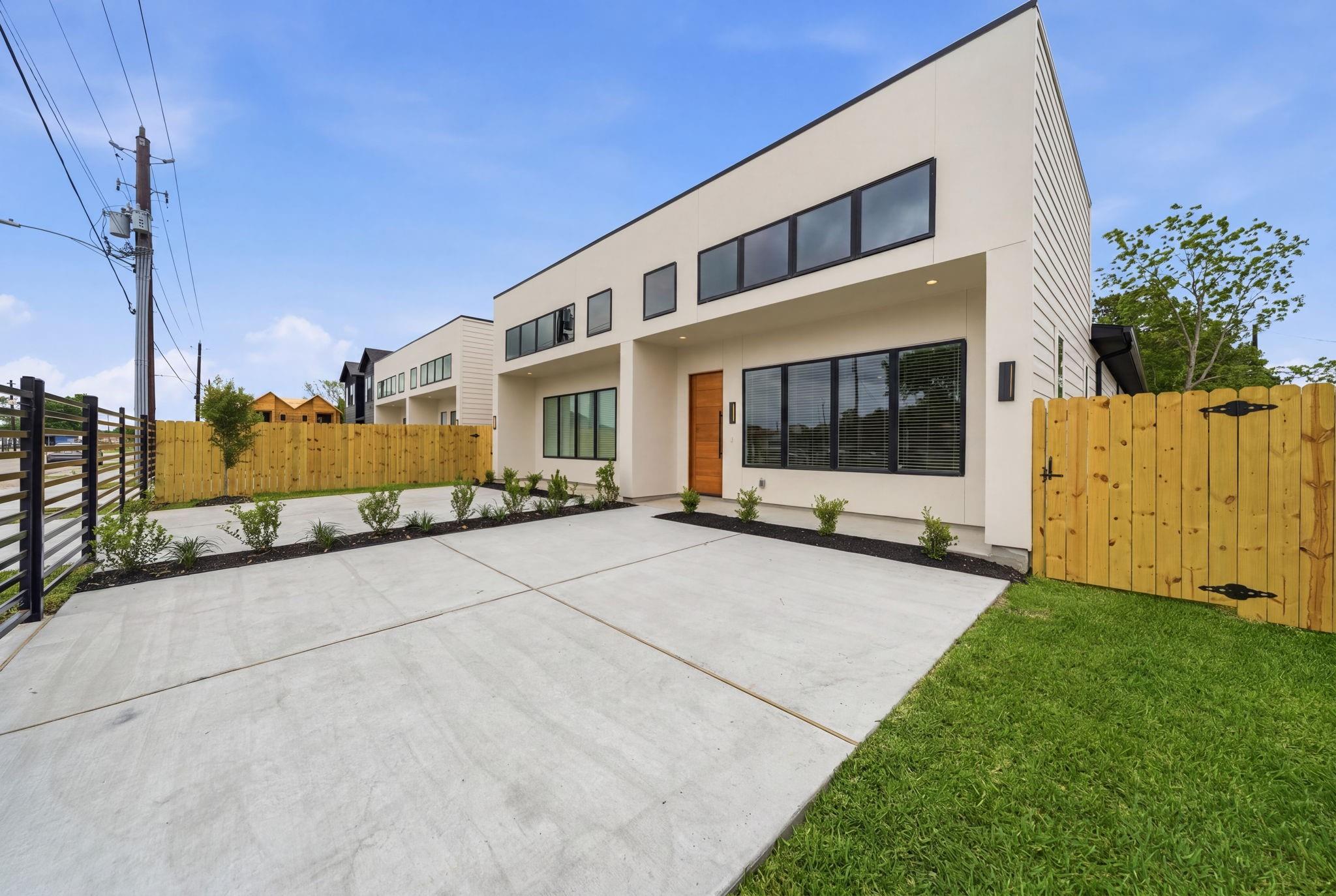 8203 Calhoun Street A/B