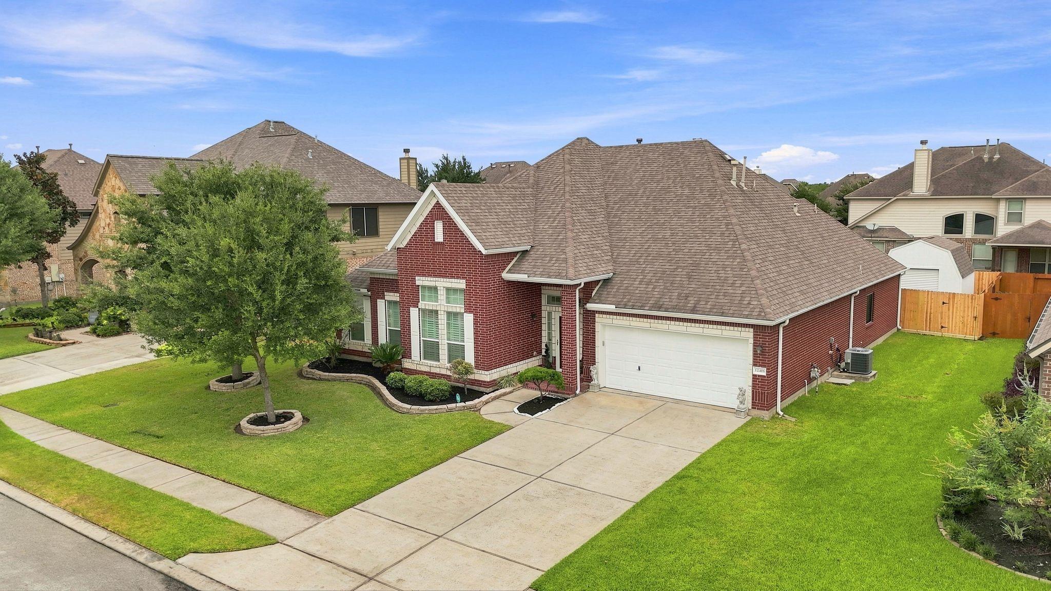12418 Emerald Lane