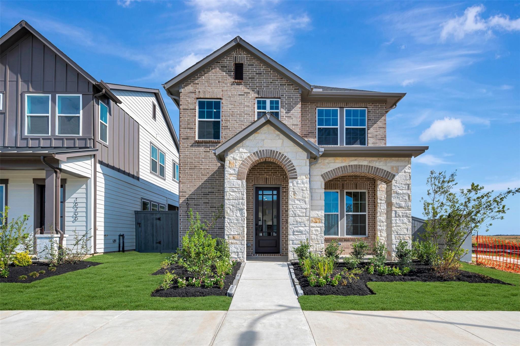16702 Vibrant Avenue