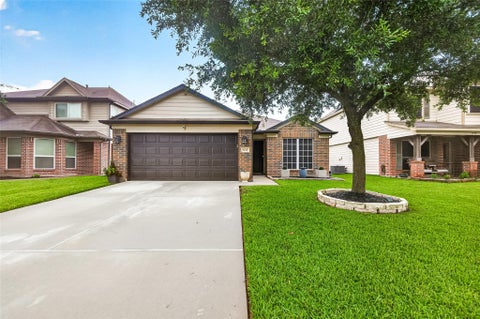 Photo of 3155 View Valley Trail, Katy, TX 77493 (MLS # 7639692)
