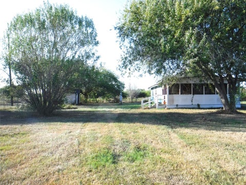 Photo of 1142 Chestnut Lane, Wallis, TX 77485 (MLS # 6086505)