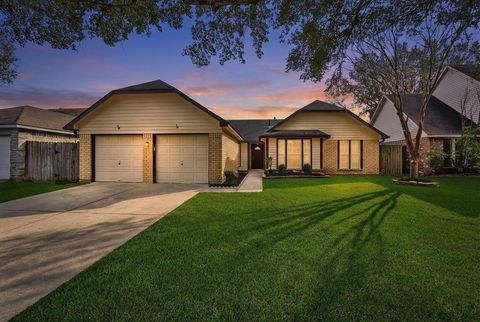 Photo of 14611 Cypress Valley Drive, Cypress, TX 77429 (MLS # 39876787)