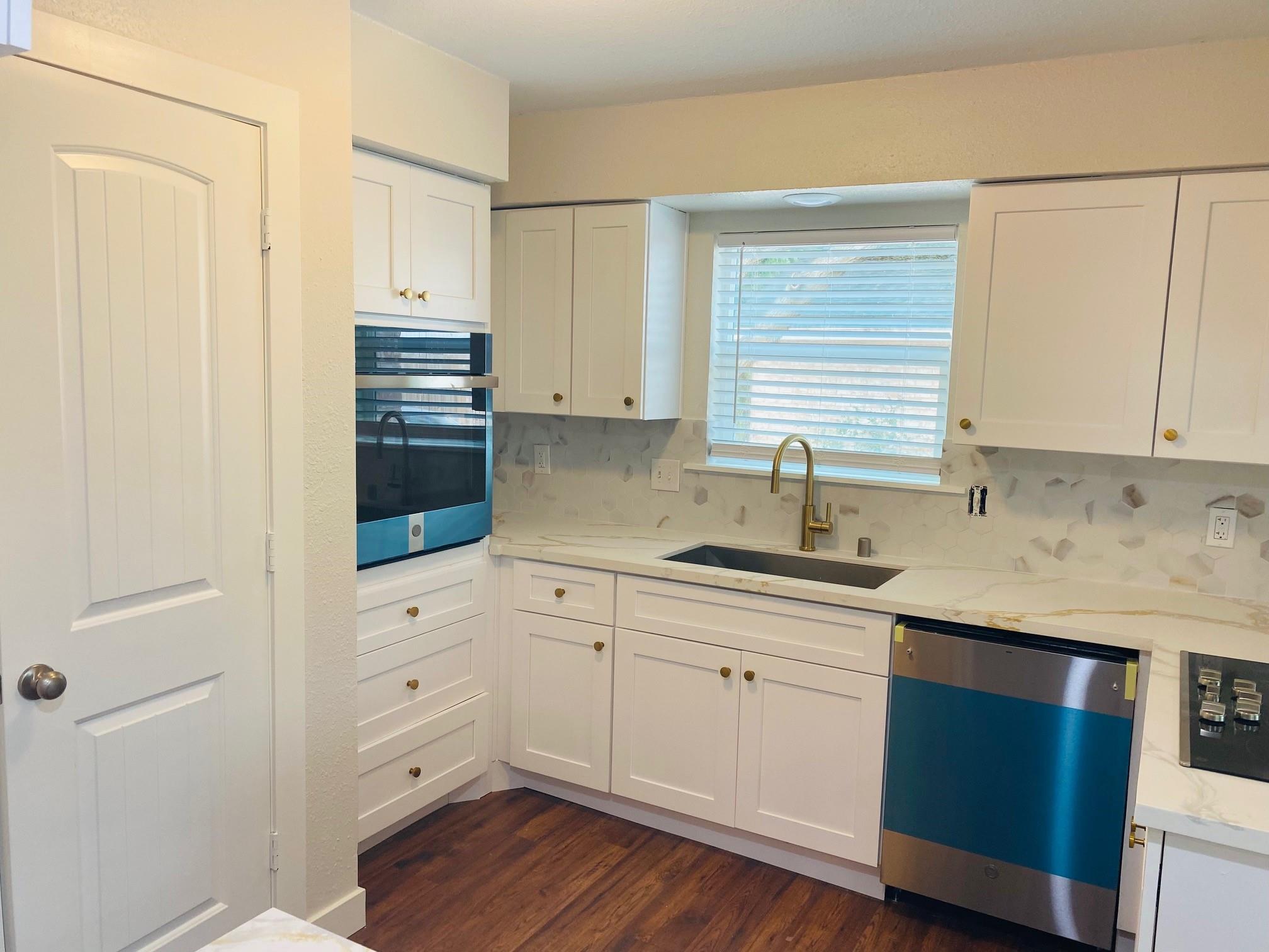 2414 Turtle Creek Drive