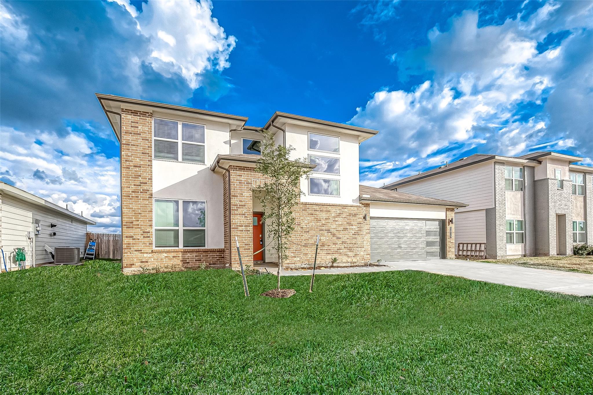 1815 Sandy Trail Lane