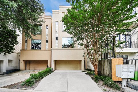 Photo of 5217 Lillian Street, Houston, TX 77007 (MLS # 65825871)