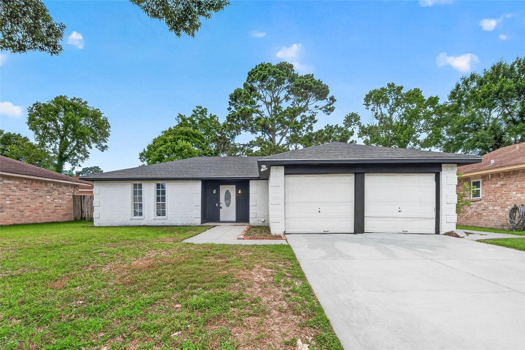 Photo of 23219 Pennsgrove Road, Spring, TX 77373 (MLS # 86870652)