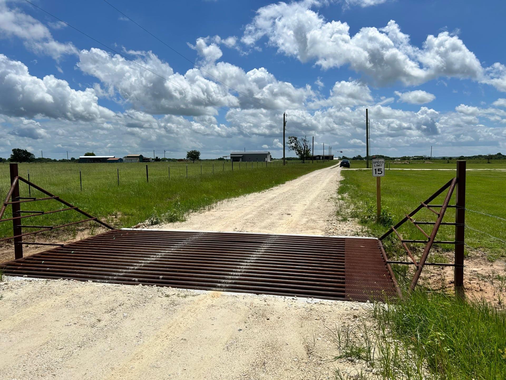 P2L15 County Road 463