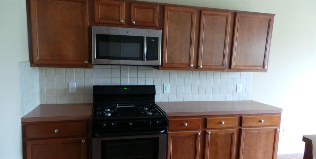 Photo of 2622 Skyview Shadows Court, Houston, TX 77047 (MLS # 10208246)