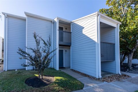 Photo of 13151 Walden Road #174, Montgomery, TX 77356 (MLS # 8458492)