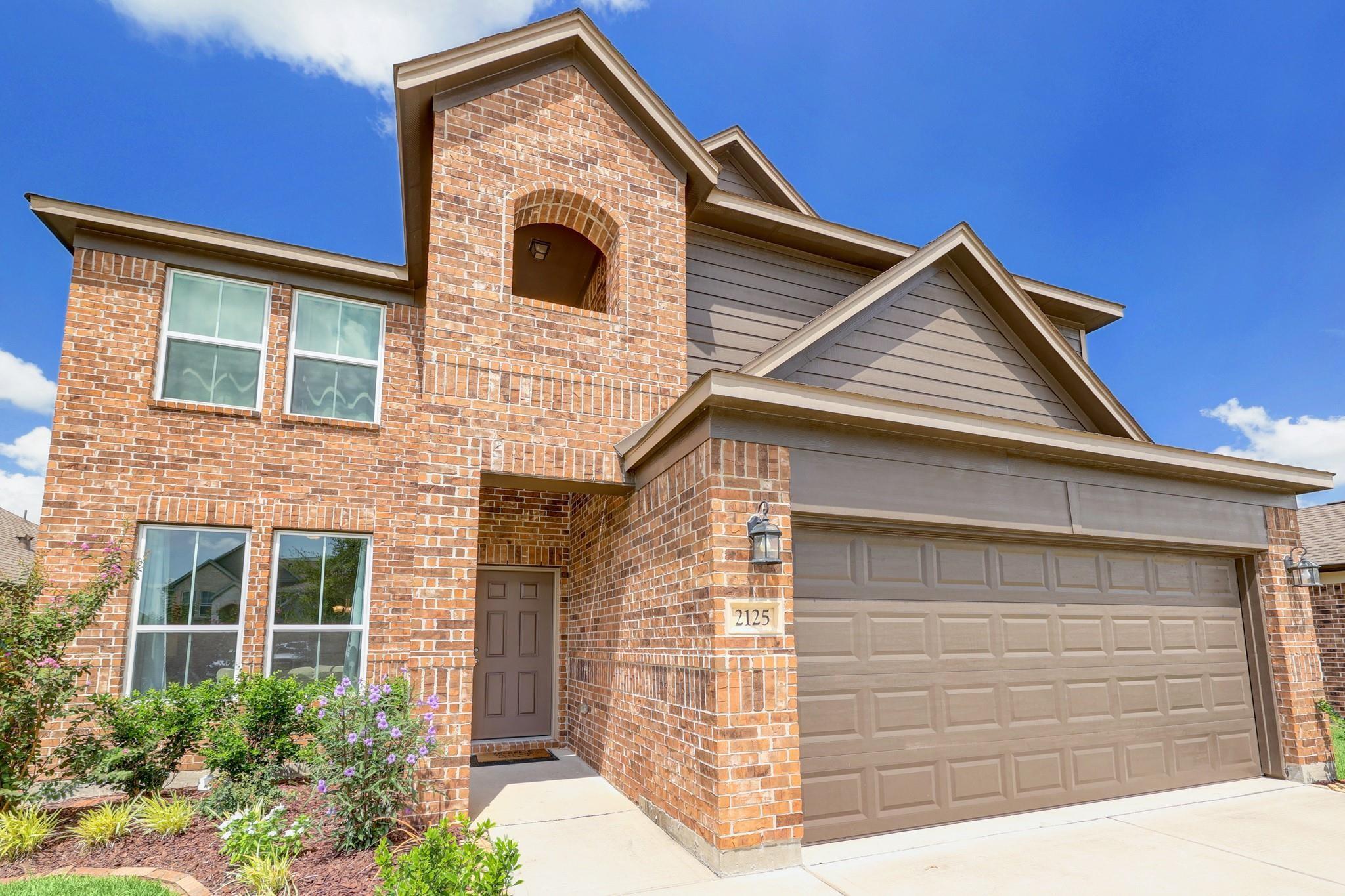 2125 Sand Lily Dr