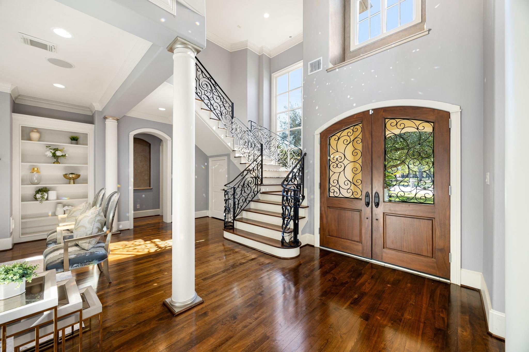 25302 Willow Peak Lane