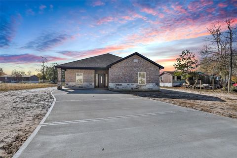 Photo of 410 Road 7000, Cleveland, TX 77327 (MLS # 24052346)