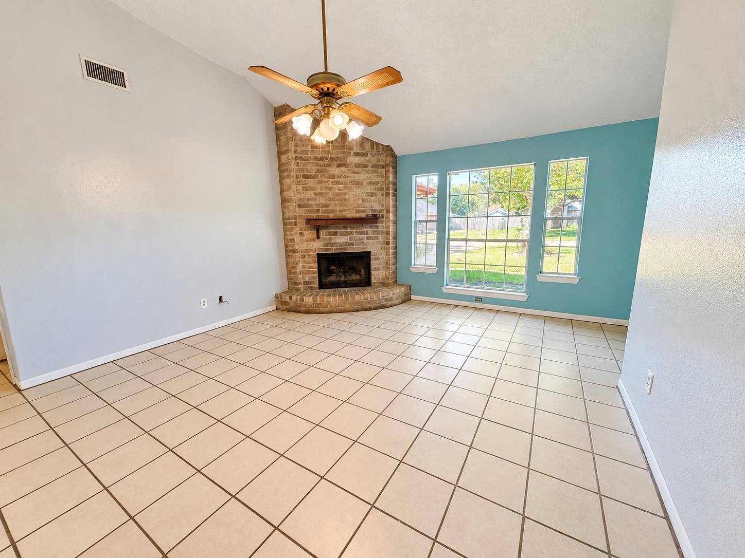 3804 Briar Hollow Drive