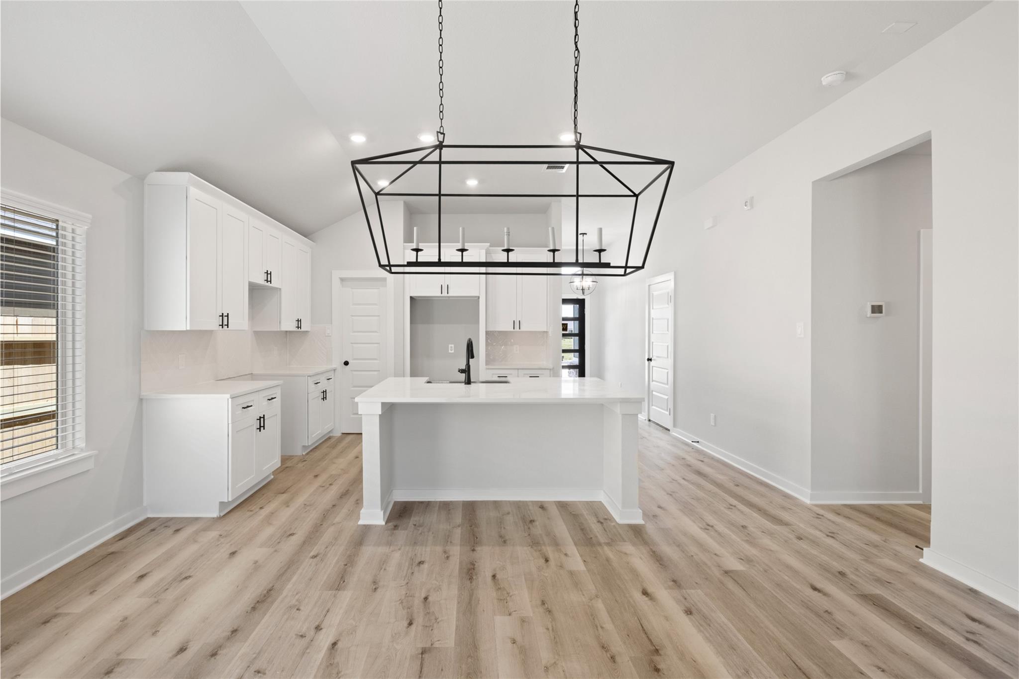 3210 Emerald Hills Dr