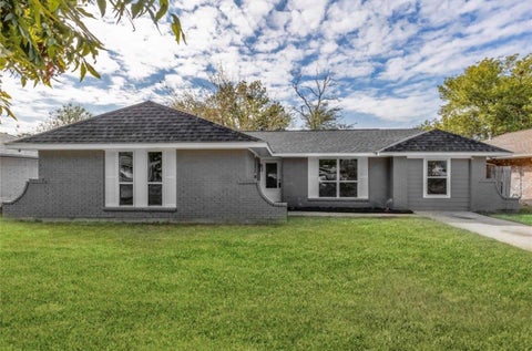 Photo of 9807 Jaywood Drive, Houston, TX 77040 (MLS # 38960684)
