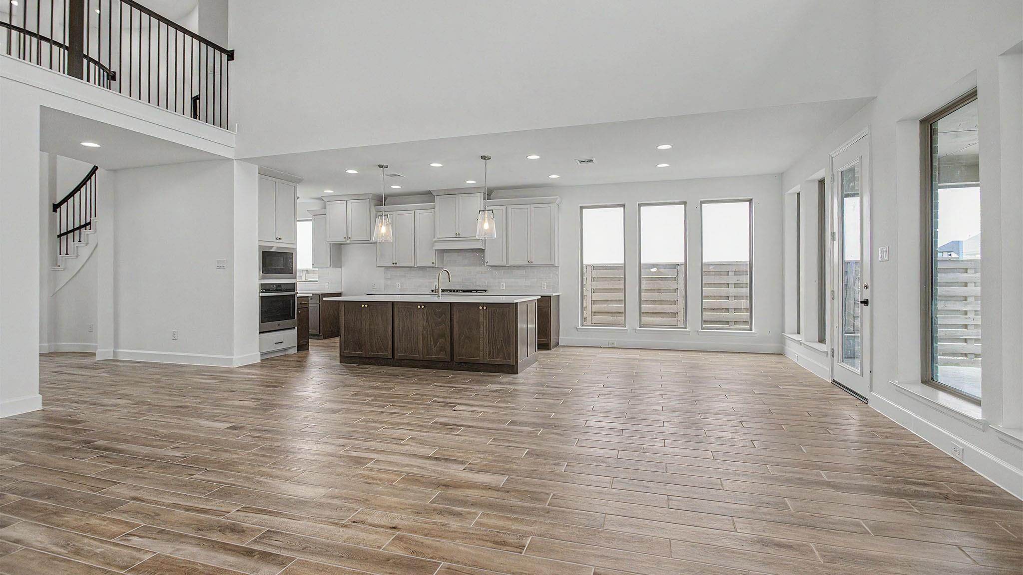 4930 Sunrise Avenue