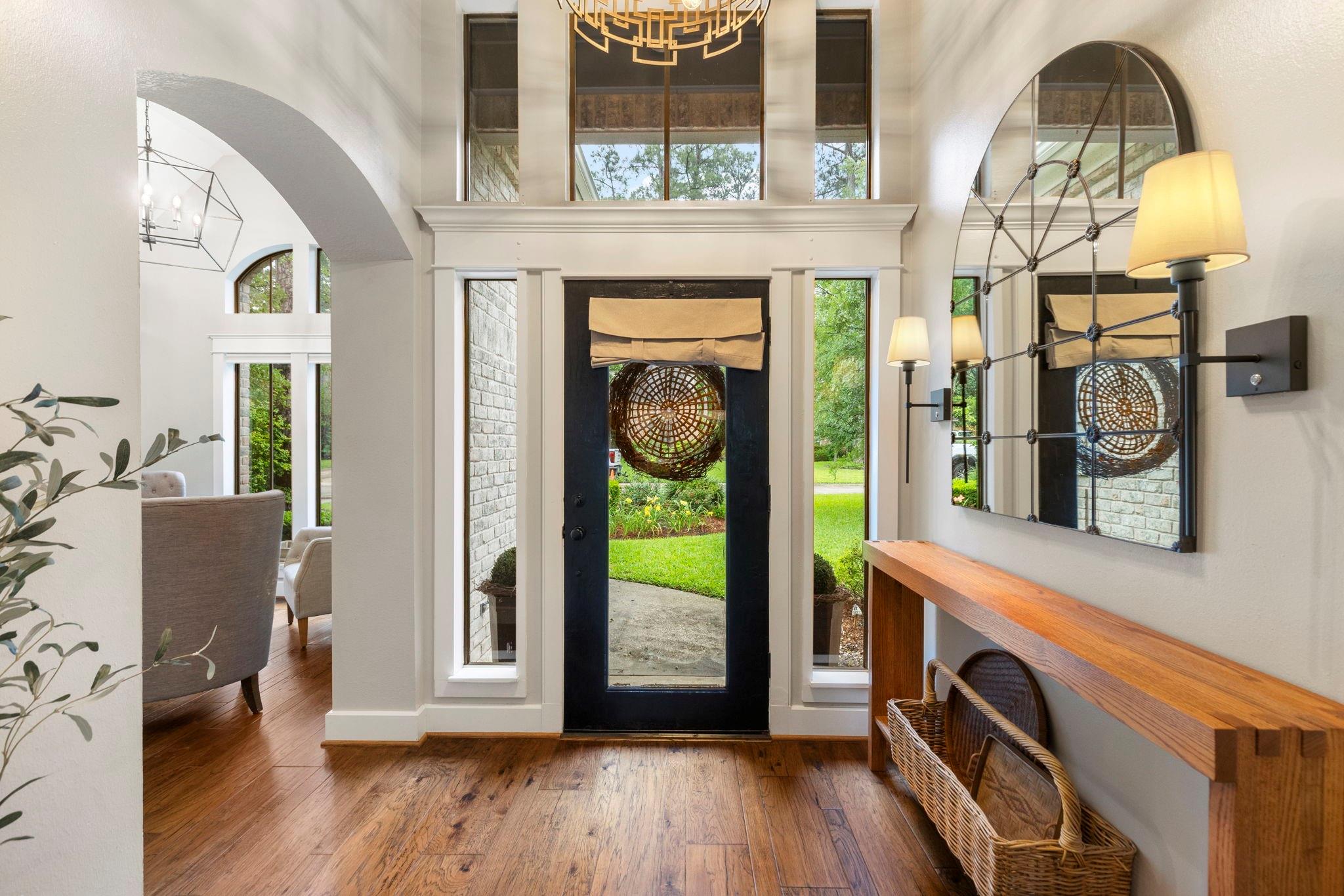 6 Robin Springs Place