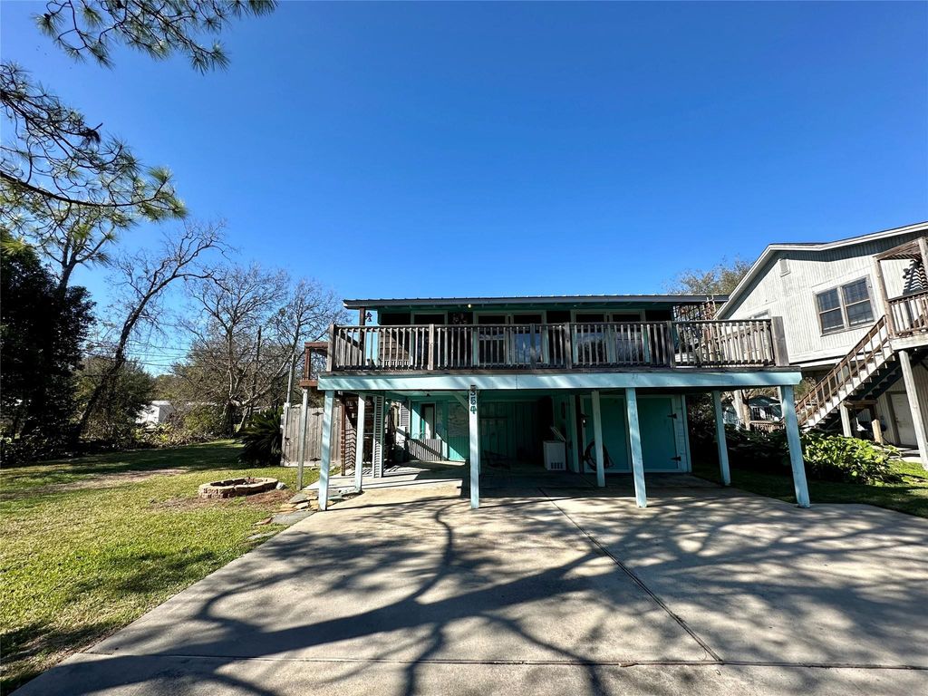 Photo of 354 2nd Street, San Leon, TX 77539 (MLS # 91494018)