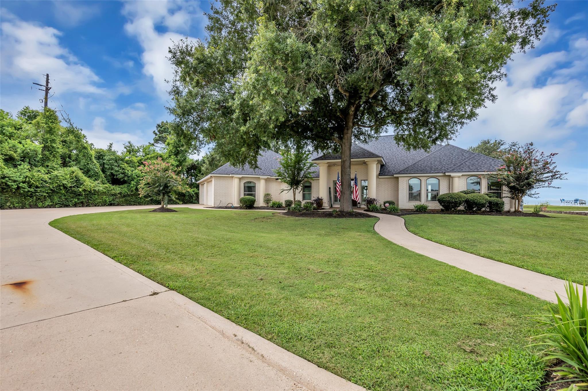 6426 Dow Reef Drive
