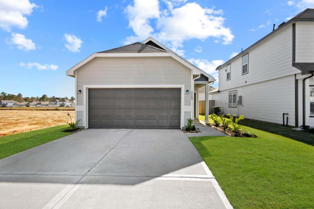 Photo of 2469 Carp Drive, Conroe, TX 77384 (MLS # 6576219)