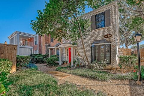 864 Augusta Drive 208 Houston TX 77057