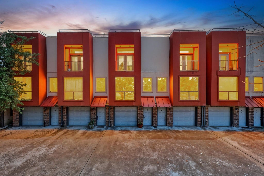 Photo of 310 S Jensen Drive #7, Houston, TX 77003 (MLS # 45270376)