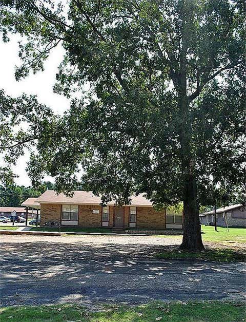 Apartment For Rent - 1300 Courtland Road<br/> Atlanta, TX 75551
