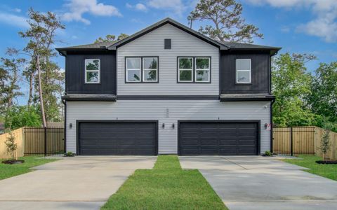 Photo of 6531 Rosemary Lane #B, Houston, TX 77016 (MLS # 61869450)