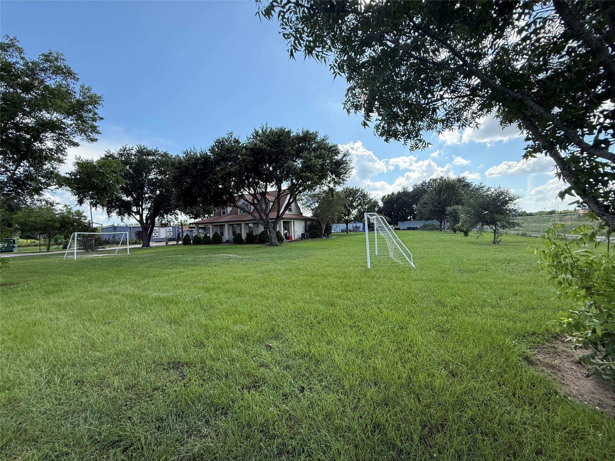5709 Stockdick School Road