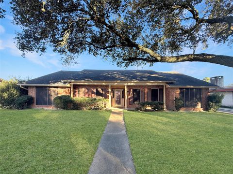 Photo of 8219 Colgate Street, Houston, TX 77061 (MLS # 54655372)