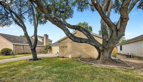Photo of 6030 Gallant Forest Drive, Houston, TX 77088 (MLS # 89735912) Photo of 6030 Gallant Forest Drive, Houston, TX 77088 (MLS # 89735912)