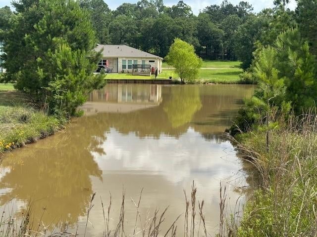 37 Silver Lakes Drive