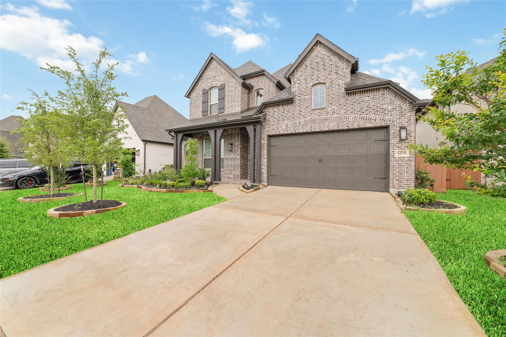 24711 Hibiscus Garden Way