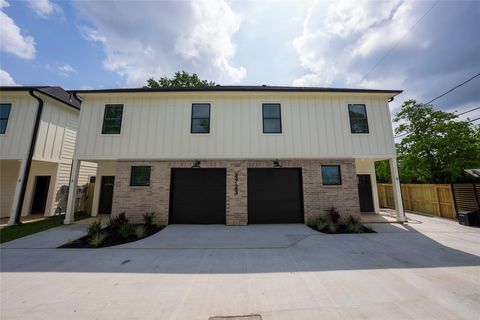 4723 Mallow Street Houston TX 77033