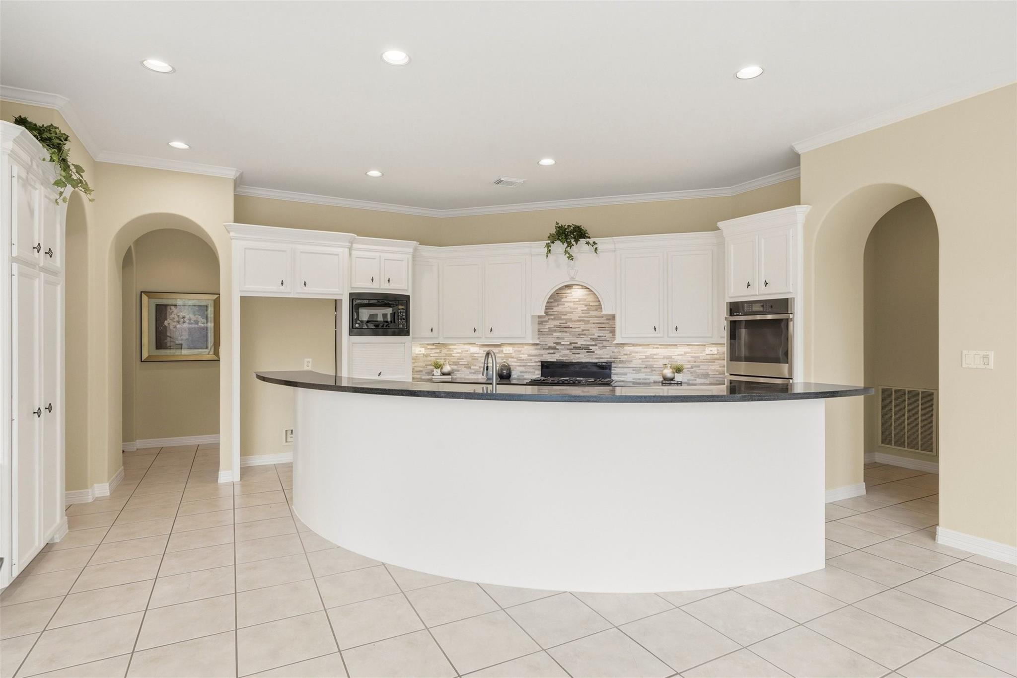 Sugar Land, Texas, 77479, United States, 5 Bedrooms Bedrooms, ,5 BathroomsBathrooms,Residential,Active,2044557