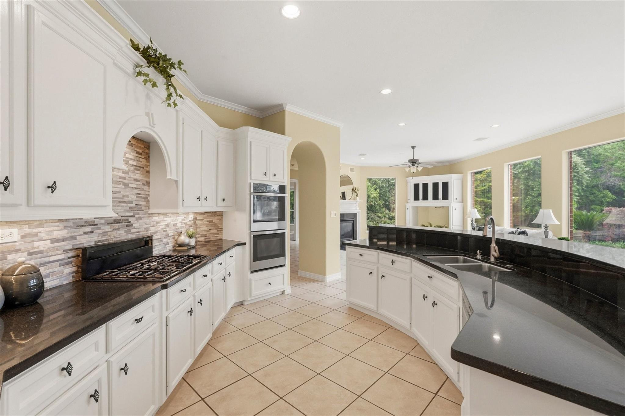 Sugar Land, Texas, 77479, United States, 5 Bedrooms Bedrooms, ,5 BathroomsBathrooms,Residential,Active,2044557