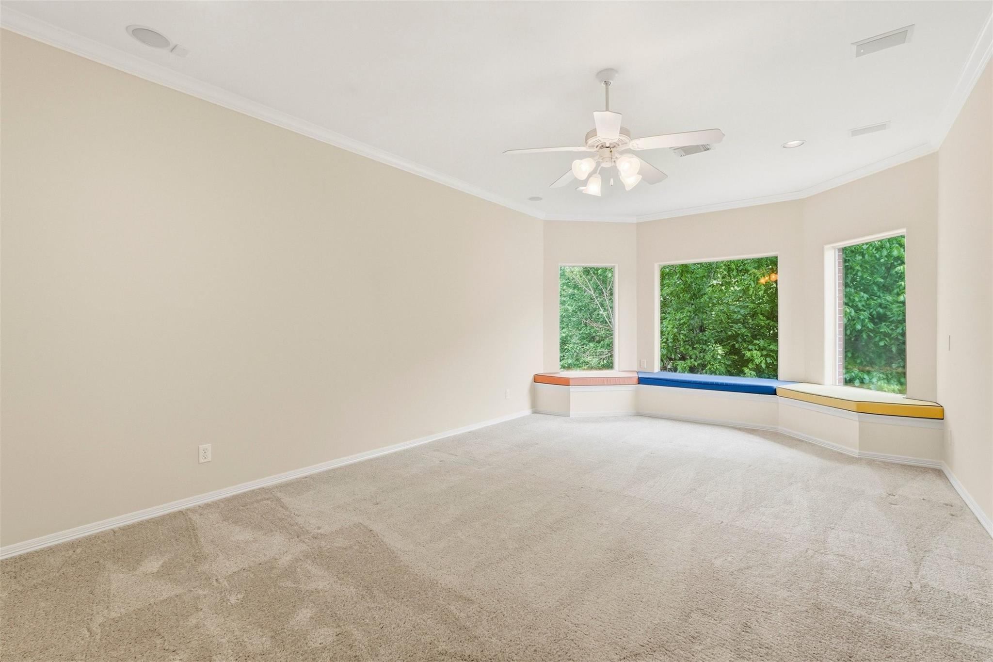 Sugar Land, Texas, 77479, United States, 5 Bedrooms Bedrooms, ,5 BathroomsBathrooms,Residential,Active,2044557