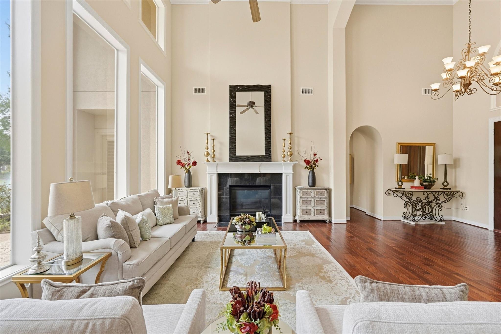 Sugar Land, Texas, 77479, United States, 5 Bedrooms Bedrooms, ,5 BathroomsBathrooms,Residential,Active,2044557