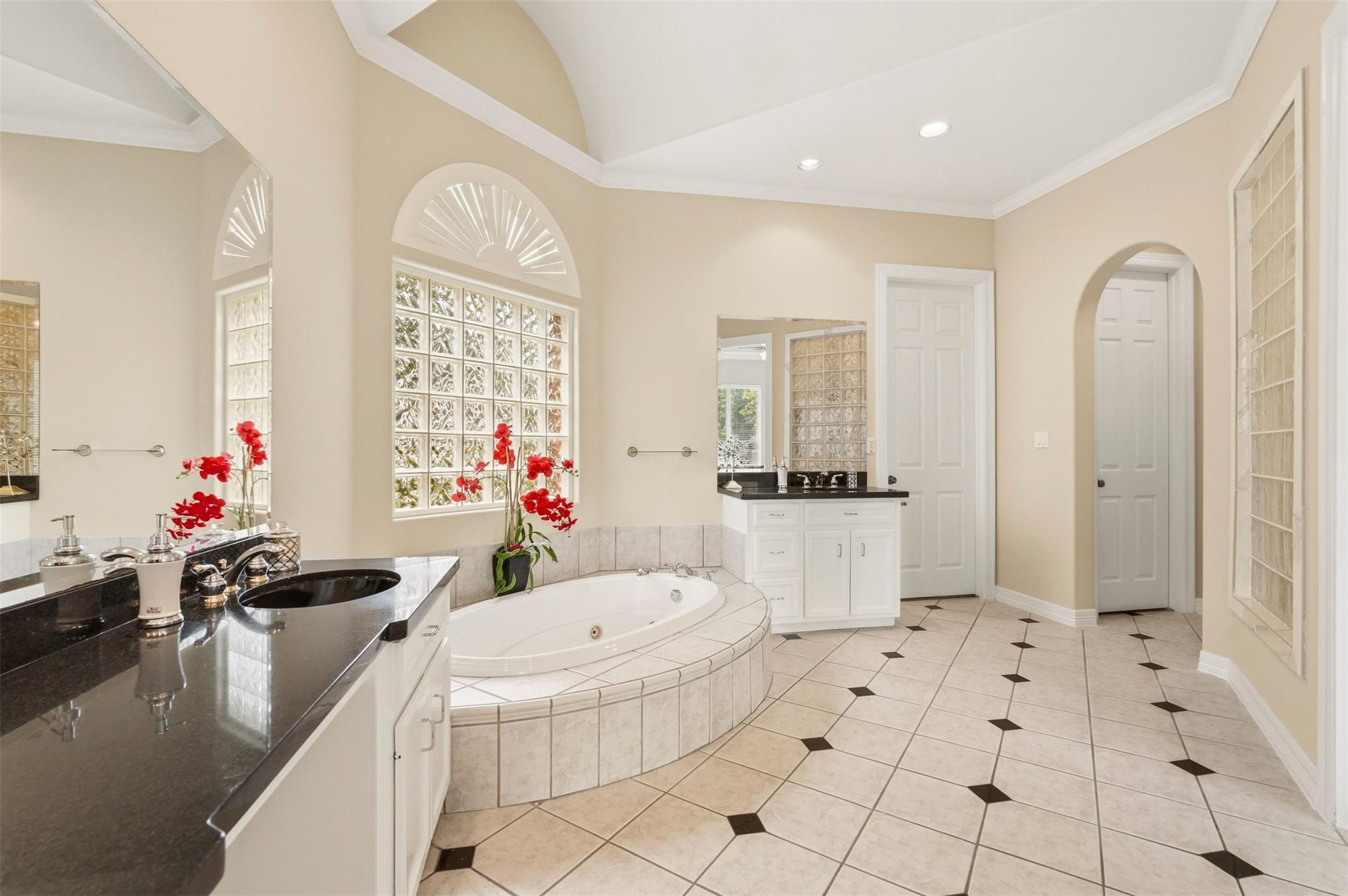 Sugar Land, Texas, 77479, United States, 5 Bedrooms Bedrooms, ,5 BathroomsBathrooms,Residential,Active,2044557