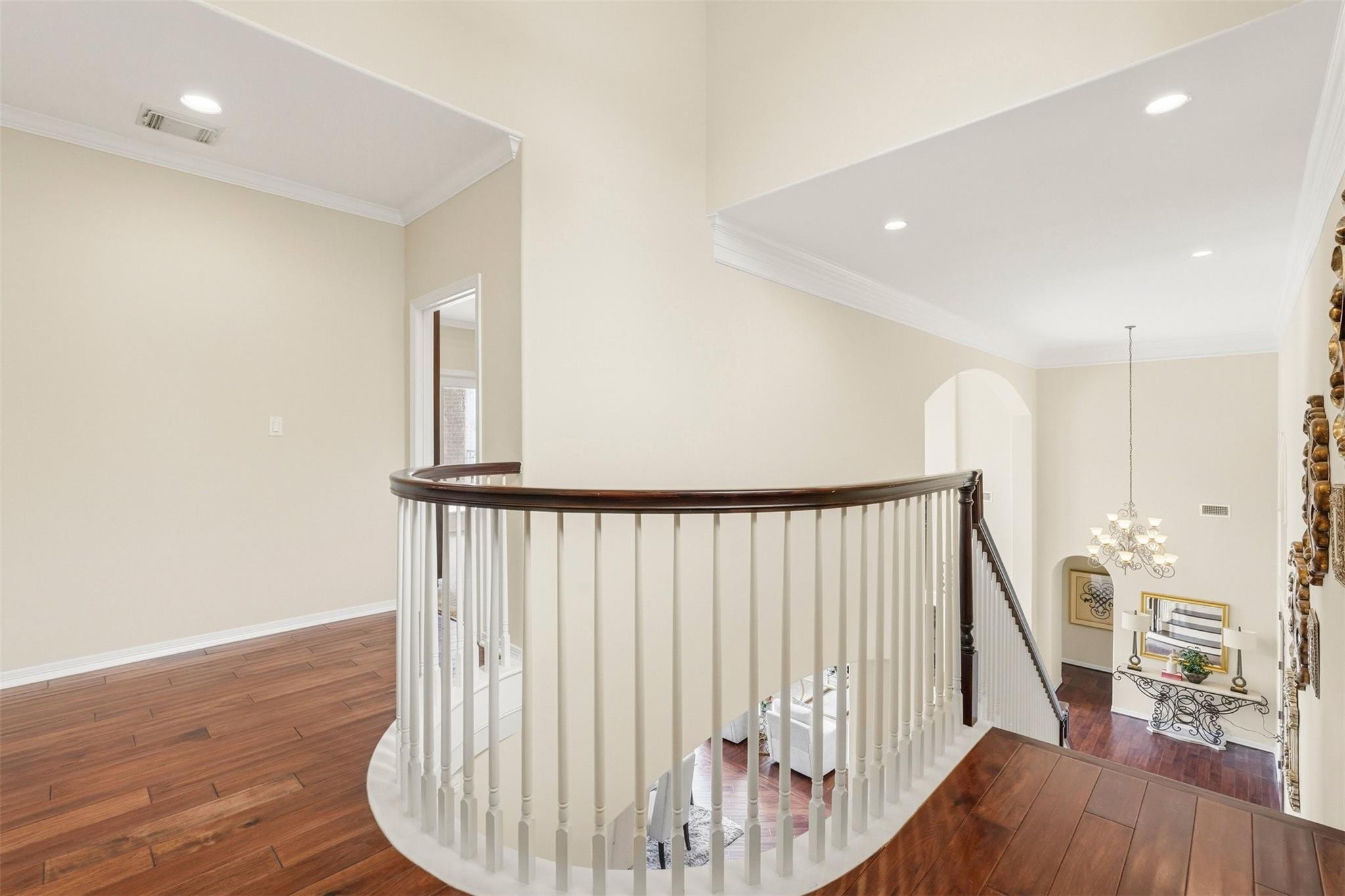 Sugar Land, Texas, 77479, United States, 5 Bedrooms Bedrooms, ,5 BathroomsBathrooms,Residential,Active,2044557