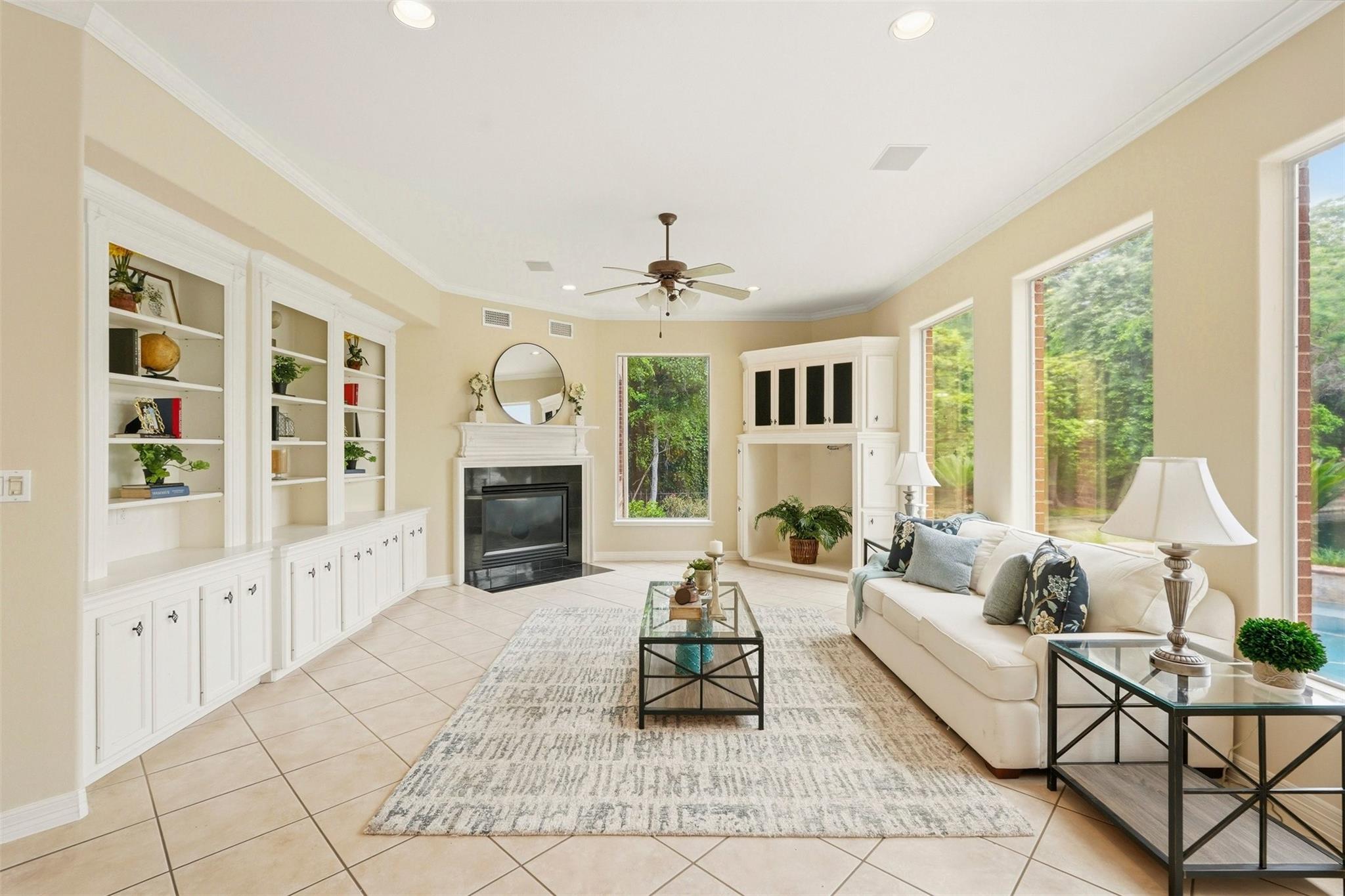 Sugar Land, Texas, 77479, United States, 5 Bedrooms Bedrooms, ,5 BathroomsBathrooms,Residential,Active,2044557