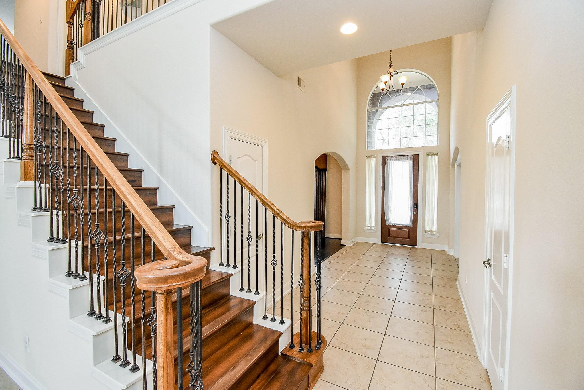6023 Gatewood Manor Drive