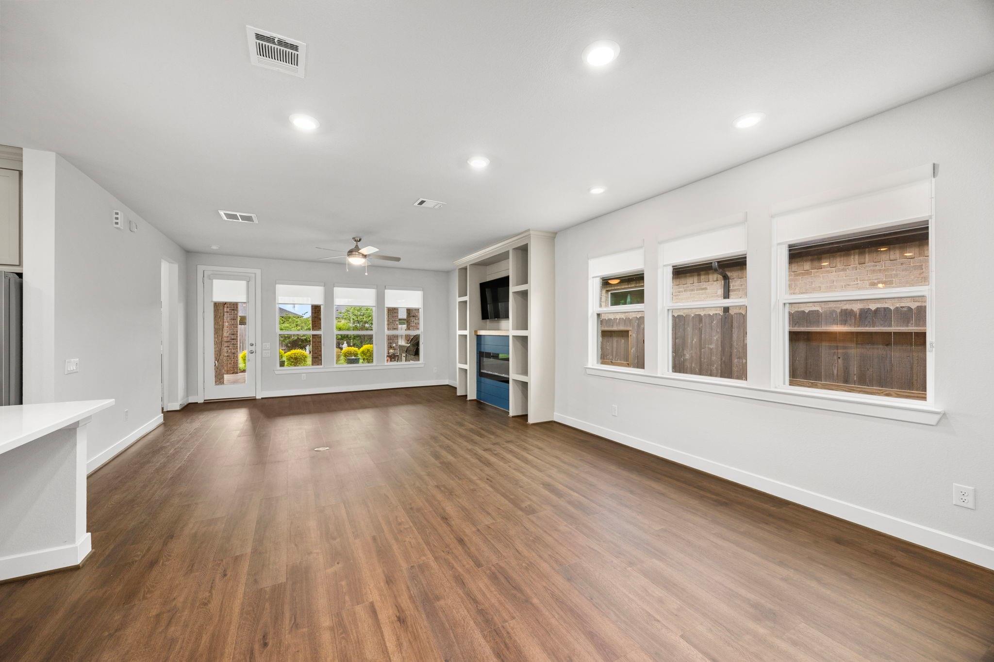 28928 Autumn Shore Drive