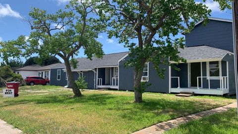 Photo of 527 W 8th Street, Freeport, TX 77541 (MLS # 56027951)