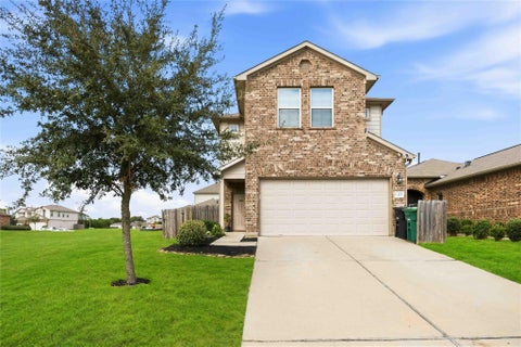 Photo of 6425 Macroom Meadows Lane, Houston, TX 77048 (MLS # 65145802)