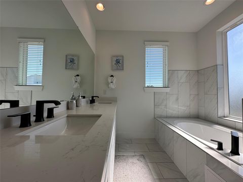 Tiny photo for 2714 Nagle Street, Houston, TX 77004 (MLS # 46512929)