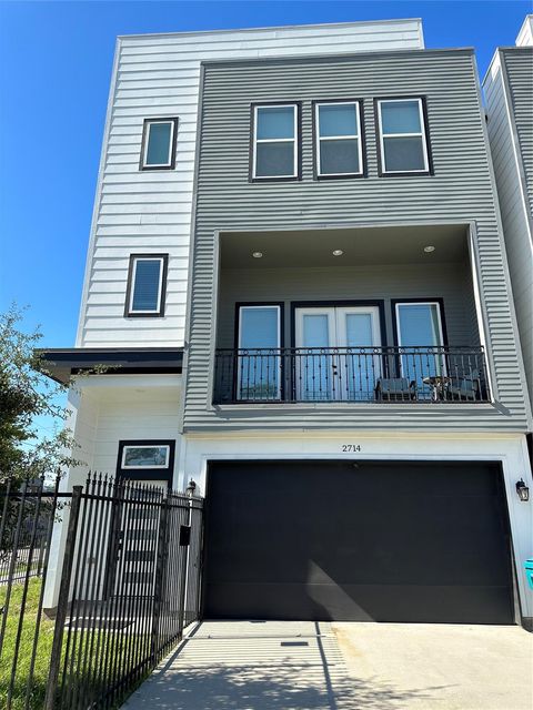 2714 Nagle Street Houston TX 77004